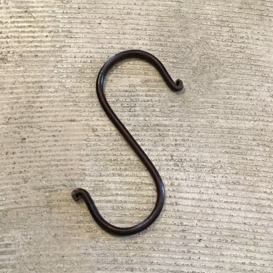 S LINE HOOK (S/M) S-shaped hook